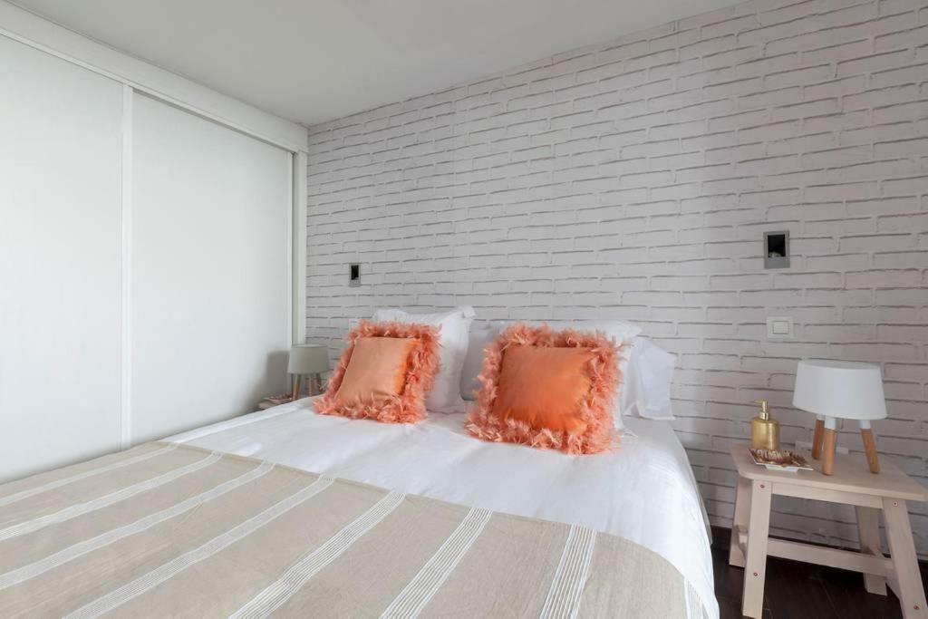 Modern Top Floor Loft At Malasana'S Heart Madrid Bagian luar foto